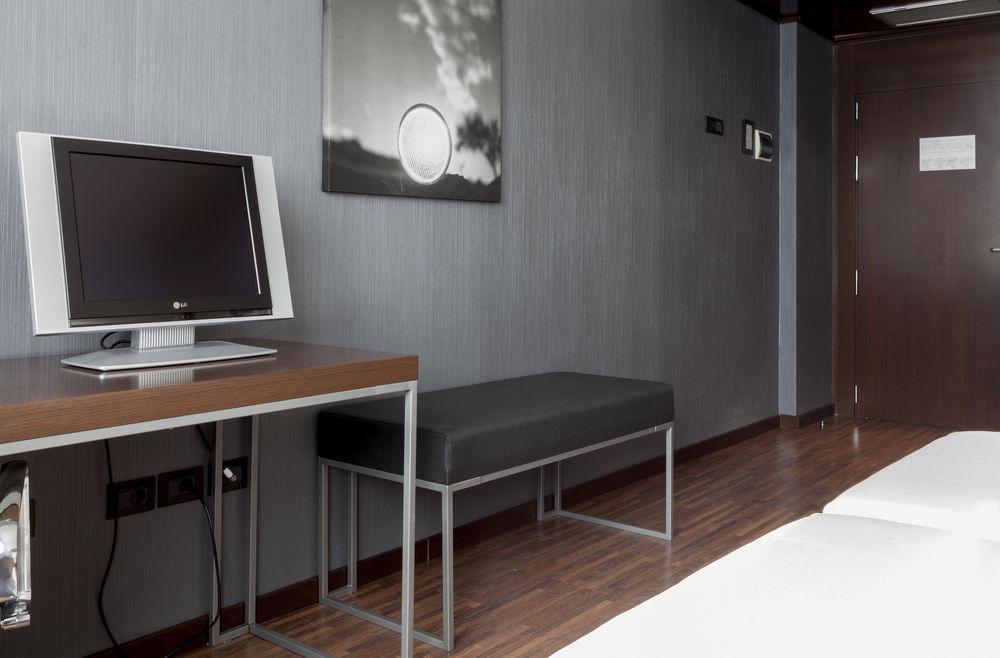 Ac Hotel Bologna By Marriott Exterior photo
