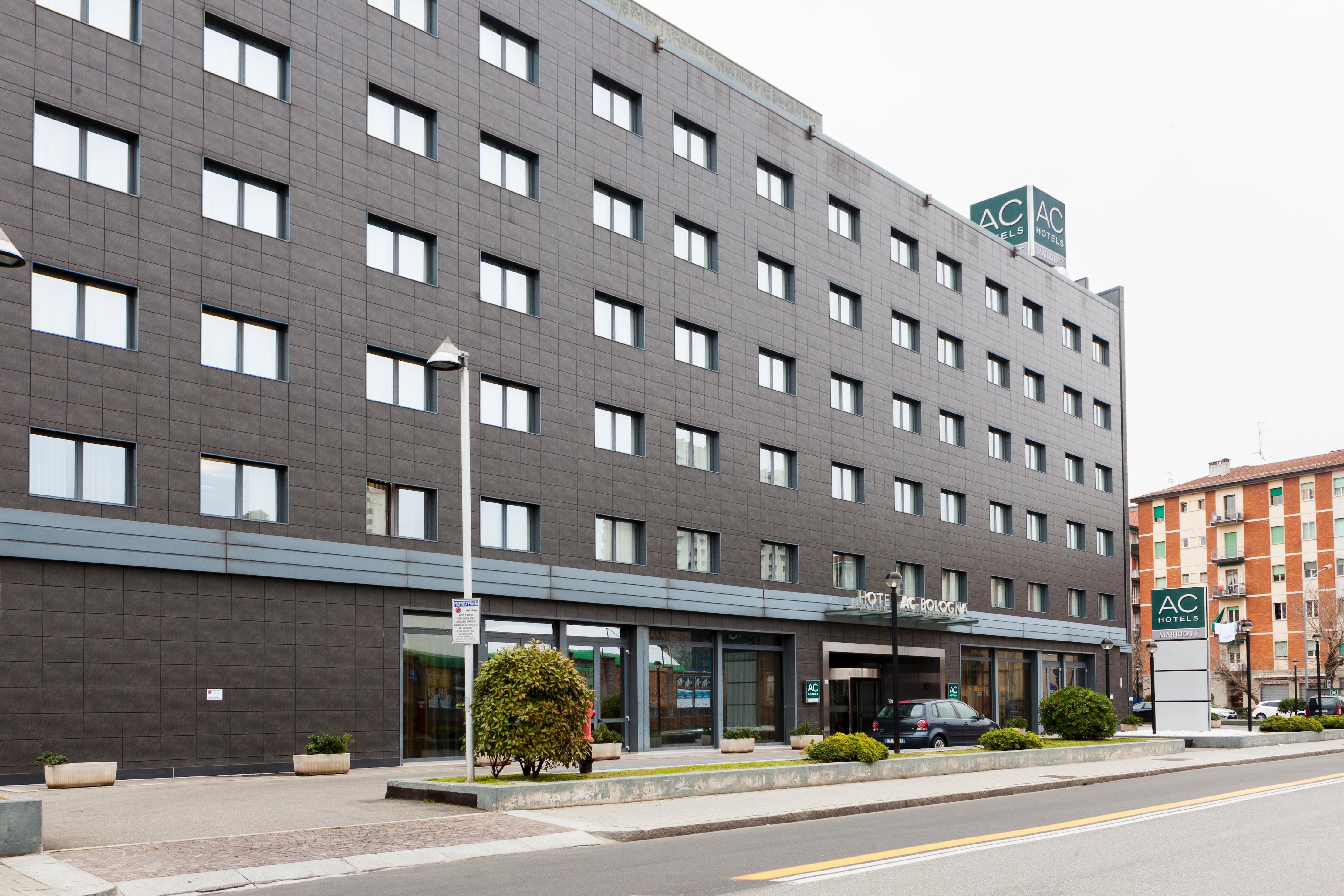Ac Hotel Bologna By Marriott Exterior photo