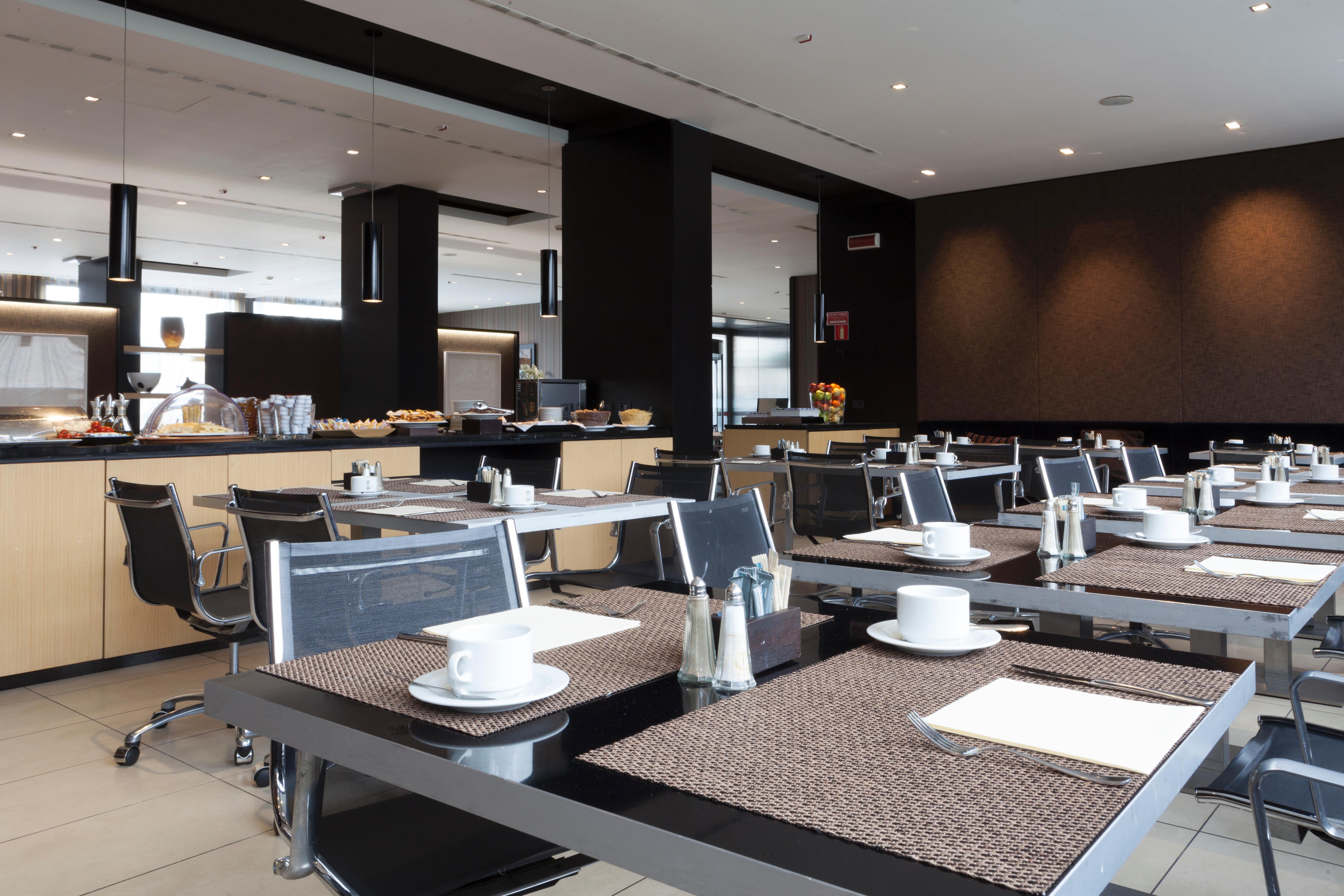 Ac Hotel Bologna By Marriott Exterior photo
