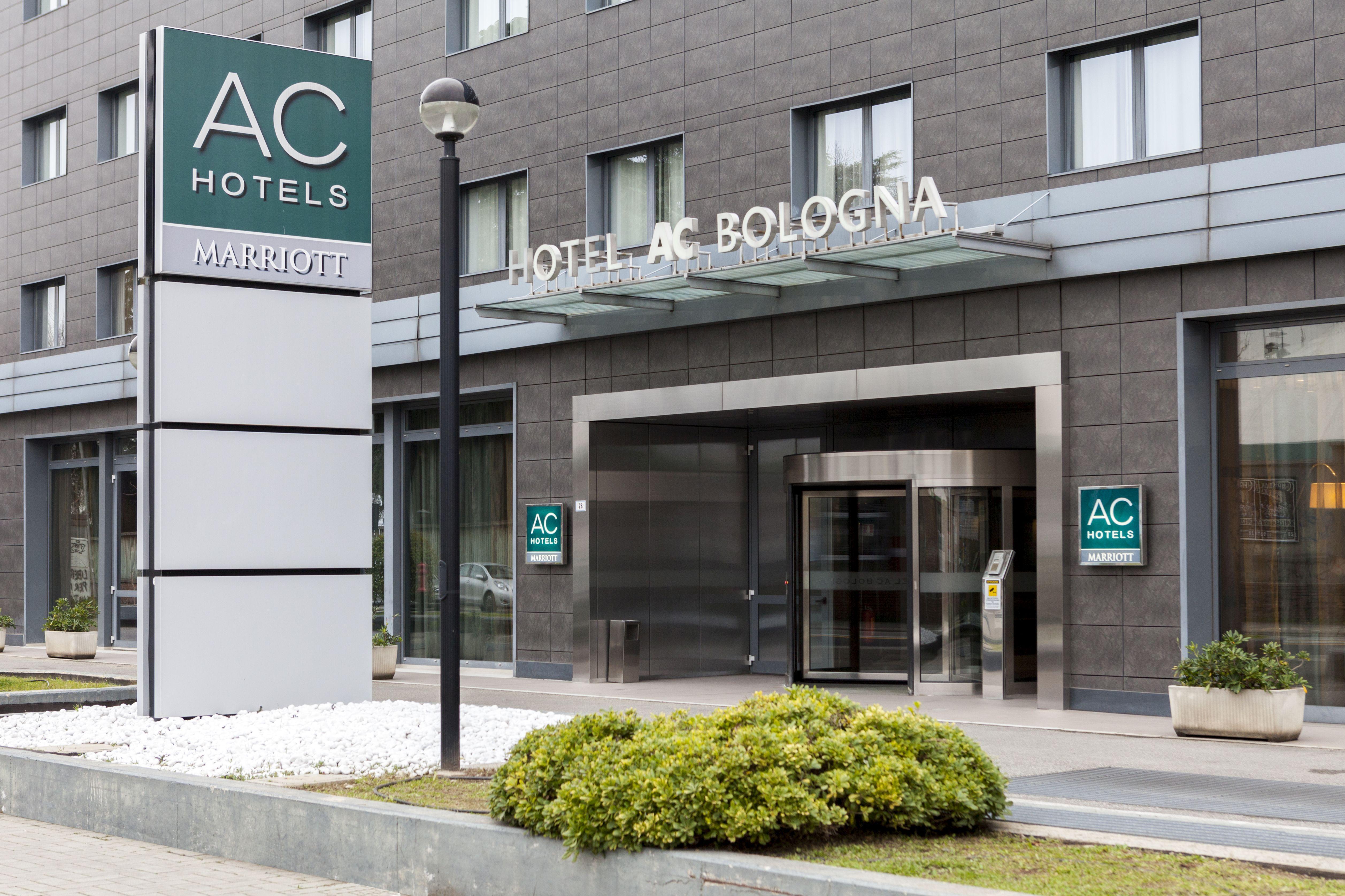 Ac Hotel Bologna By Marriott Exterior photo