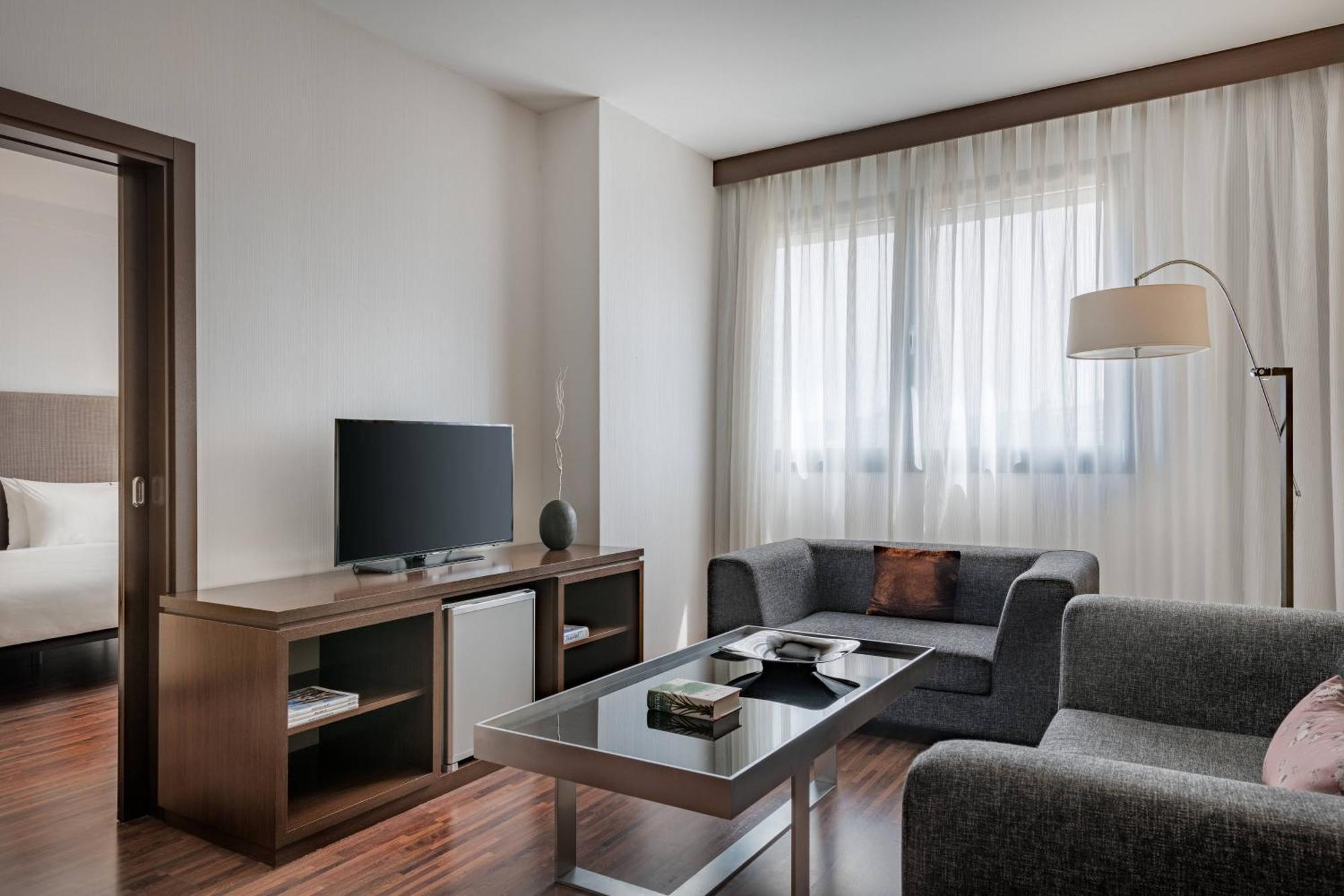 Ac Hotel Bologna By Marriott Exterior photo